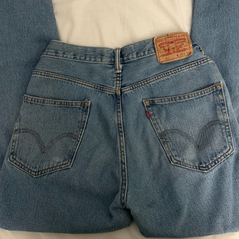 Levis ! For that baggy flared look 😍😍